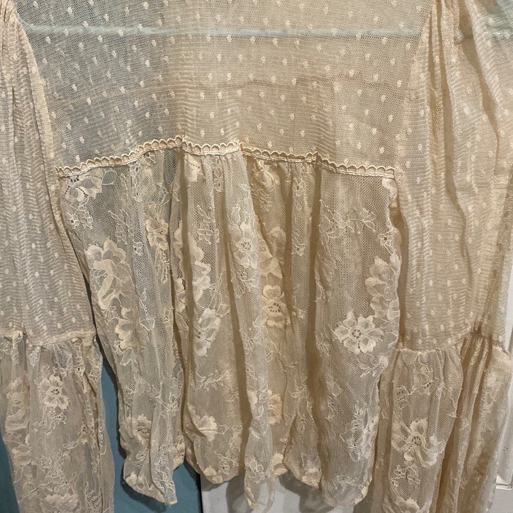 Classy top f21 small
